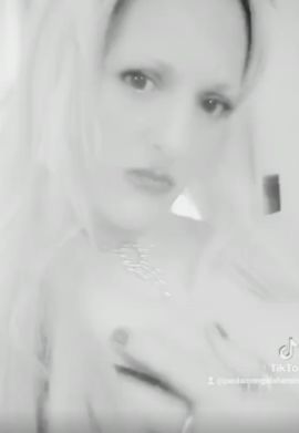 Abril  ZO