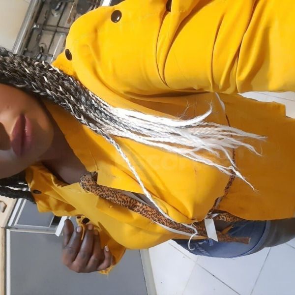 Hello am available in jeddah. Ian a luxury companion that love to do what makes me happy only serious people can contact me please fell free to chat me at any time