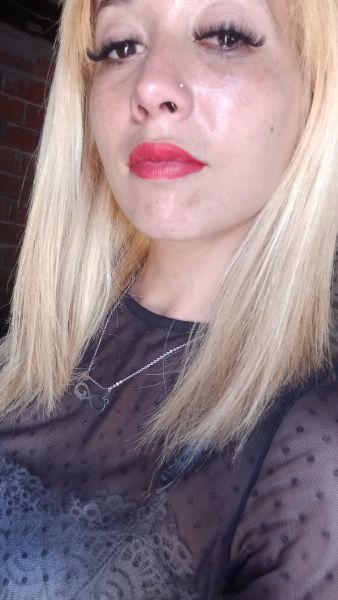 Hola amor ,Como estas?
*Te comento* 

 📣 *NO PASO FOTOS YA ESTAN PUBLICADAS EN LA PAGINA* 📣

Estoy 👉 8hs a 20hs 👈
Todos los dias

*Los encuentros son en el hotel byb de guernica, bahía de Glew y welcome de Temperley*

No hago domicilios particulares ni autos

              *Aranceles*
Bucal sin🎈y vaginal con:
🎀 *30 Min.      $4000*
🎀 *60 Min.      $5000*

Si querés algo más completito con cola

     
🎀 *30 Min.      $5000*
🎀 *60 Min.      $6000*

 También hago venta de contenido

