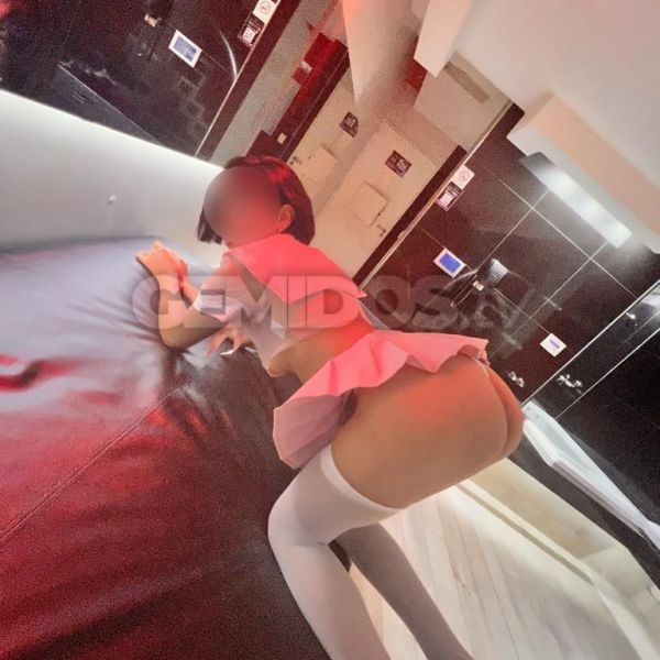 Soy una nena muy juguetona y simpática 🥰 me atrevo a todo . Mándame mensaje que te cuento con más detalles...